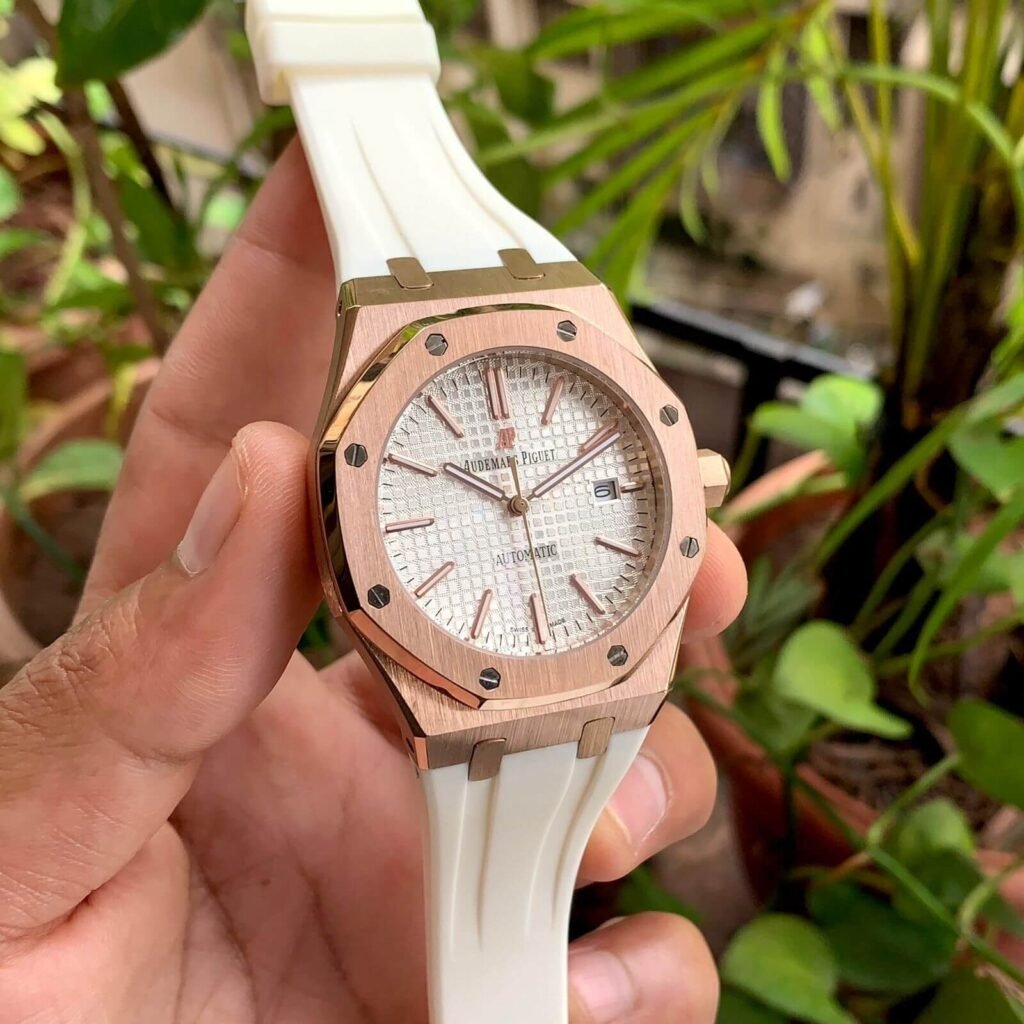 Audemars Piguet Royal Oak Rosegold White Rubber Strap