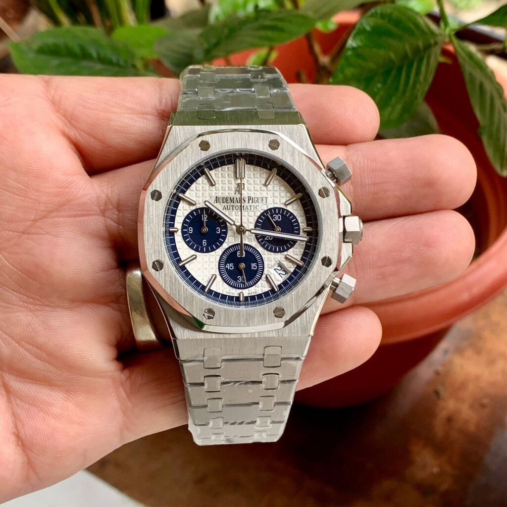 Audemars Piguet Royal Oak Silver White Waffle Dial Quartz