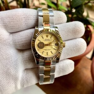 DateJust Gold Fluted Bezel Timepiece