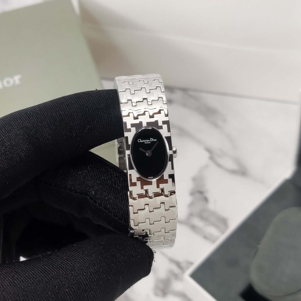 Dior D70 Series Silver-Black Timepiece