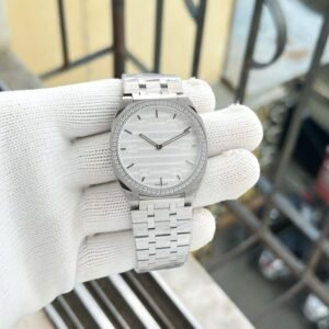 Gucci Slim Stainless Steel 38mm