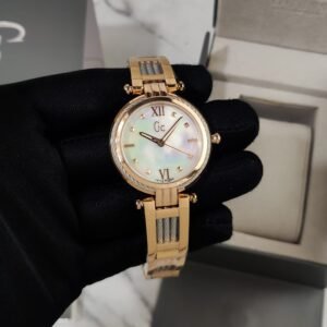 Guess Collection Rgold Cablebijou Y56002L1MF