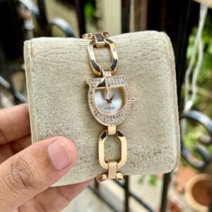 Guess GIA GW0683L3 Quartz Analog Timepiece